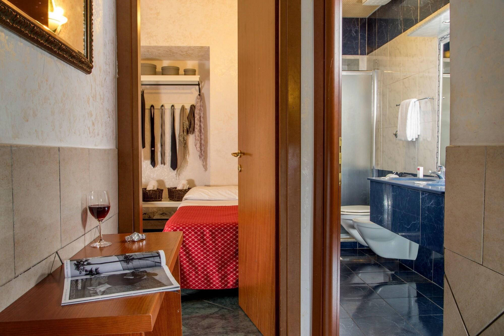 Hotel Luciani Róma Kültér fotó