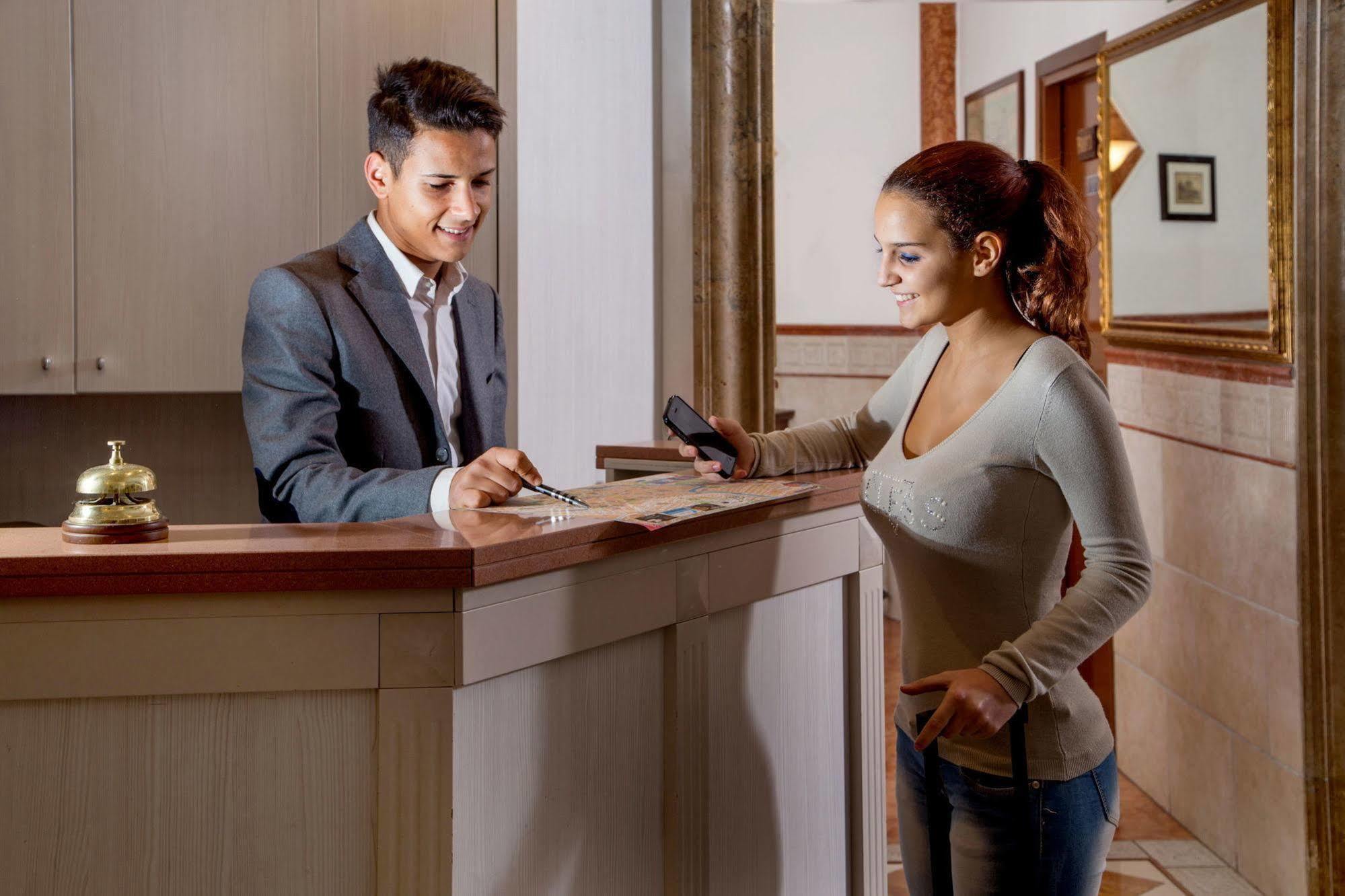 Hotel Luciani Róma Kültér fotó